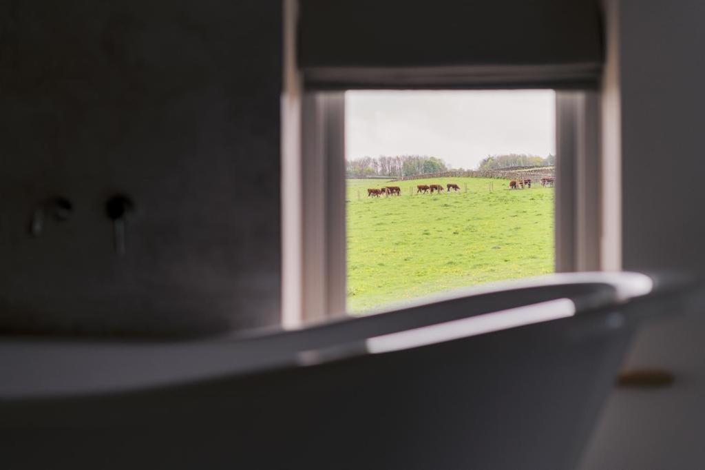 The Blind Bull Little Hucklow Exterior foto